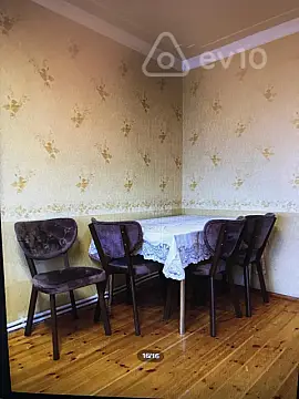 Kirayə verilir 3 otaqlı yeni tikili 150 m²