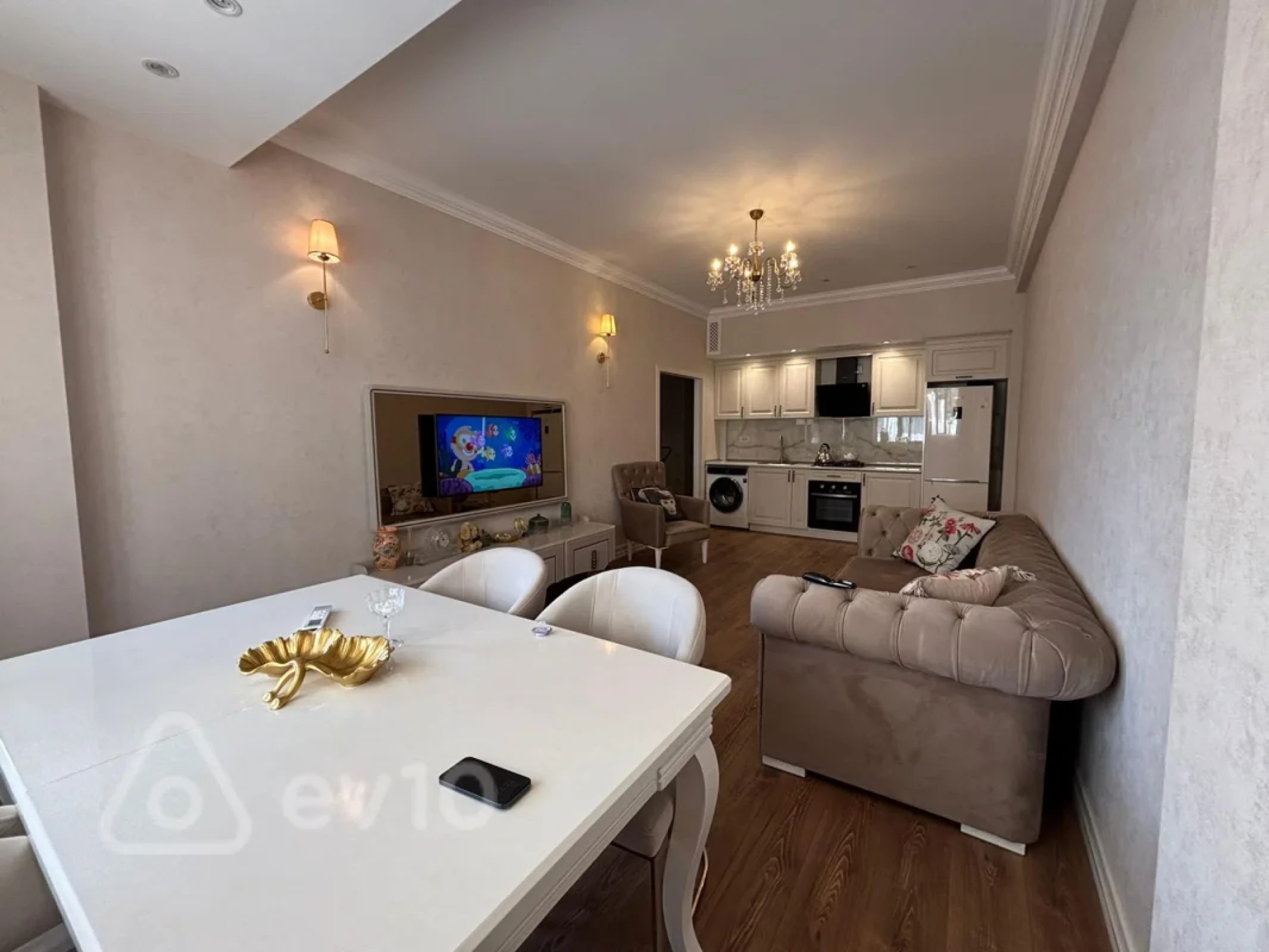 Kirayə verilir 2 otaqlı yeni tikili 57 m²