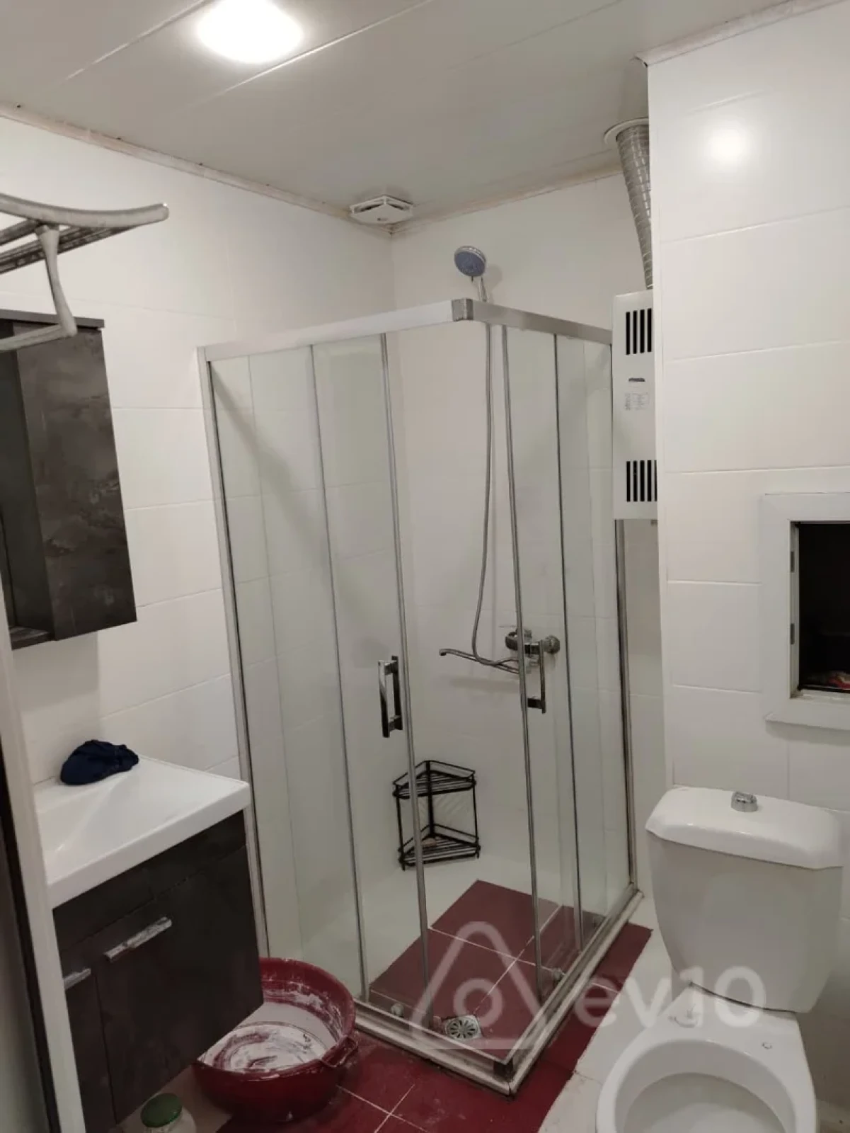 Kirayə verilir 2 otaqlı köhnə tikili 45 m²