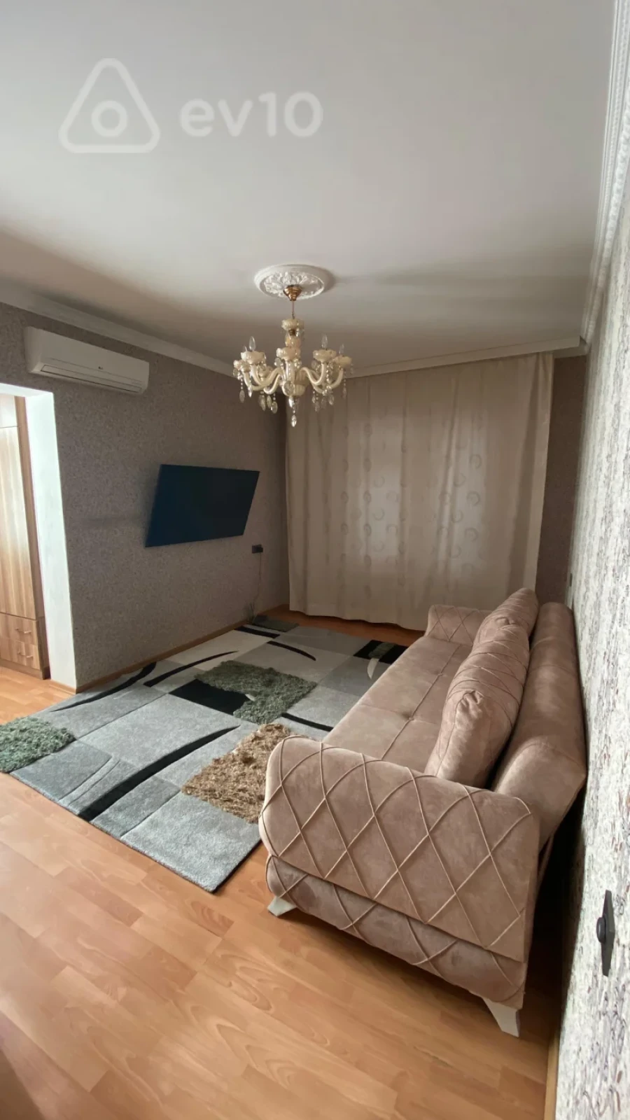Kirayə verilir 2 otaqlı köhnə tikili 45 m²
