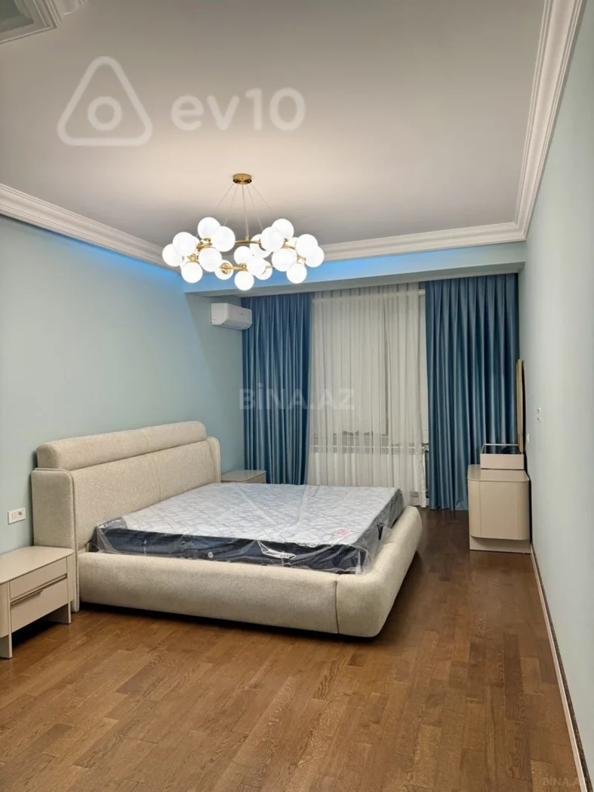 Kirayə verilir 4 otaqlı yeni tikili 225 m²