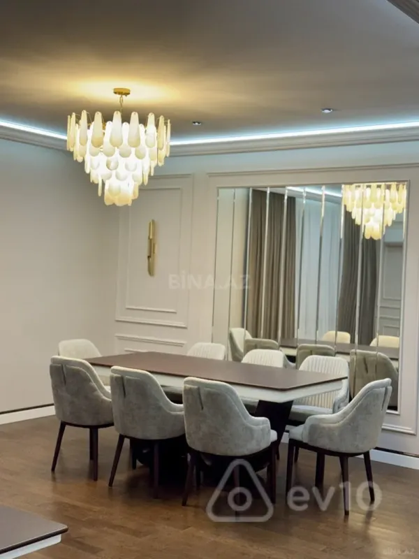 Kirayə verilir 4 otaqlı yeni tikili 225 m²