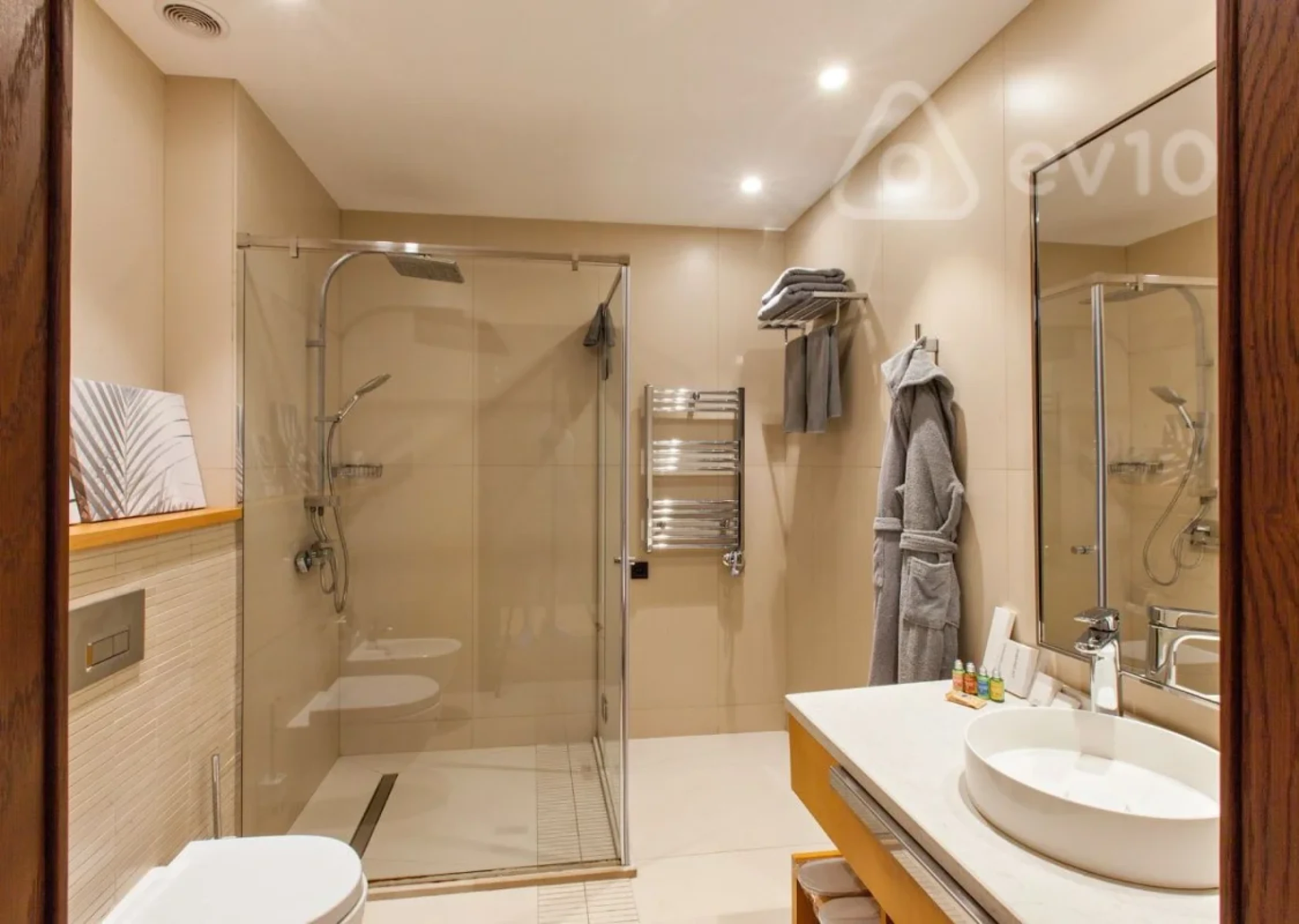 Satılır 1 otaqlı yeni tikili 56 m²