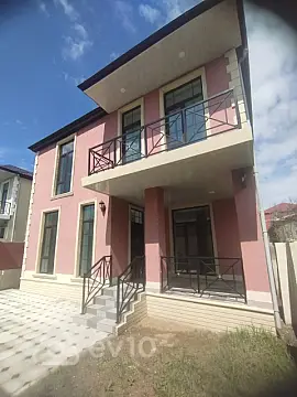 Satılır 4 otaqlı həyət evi 155 m²