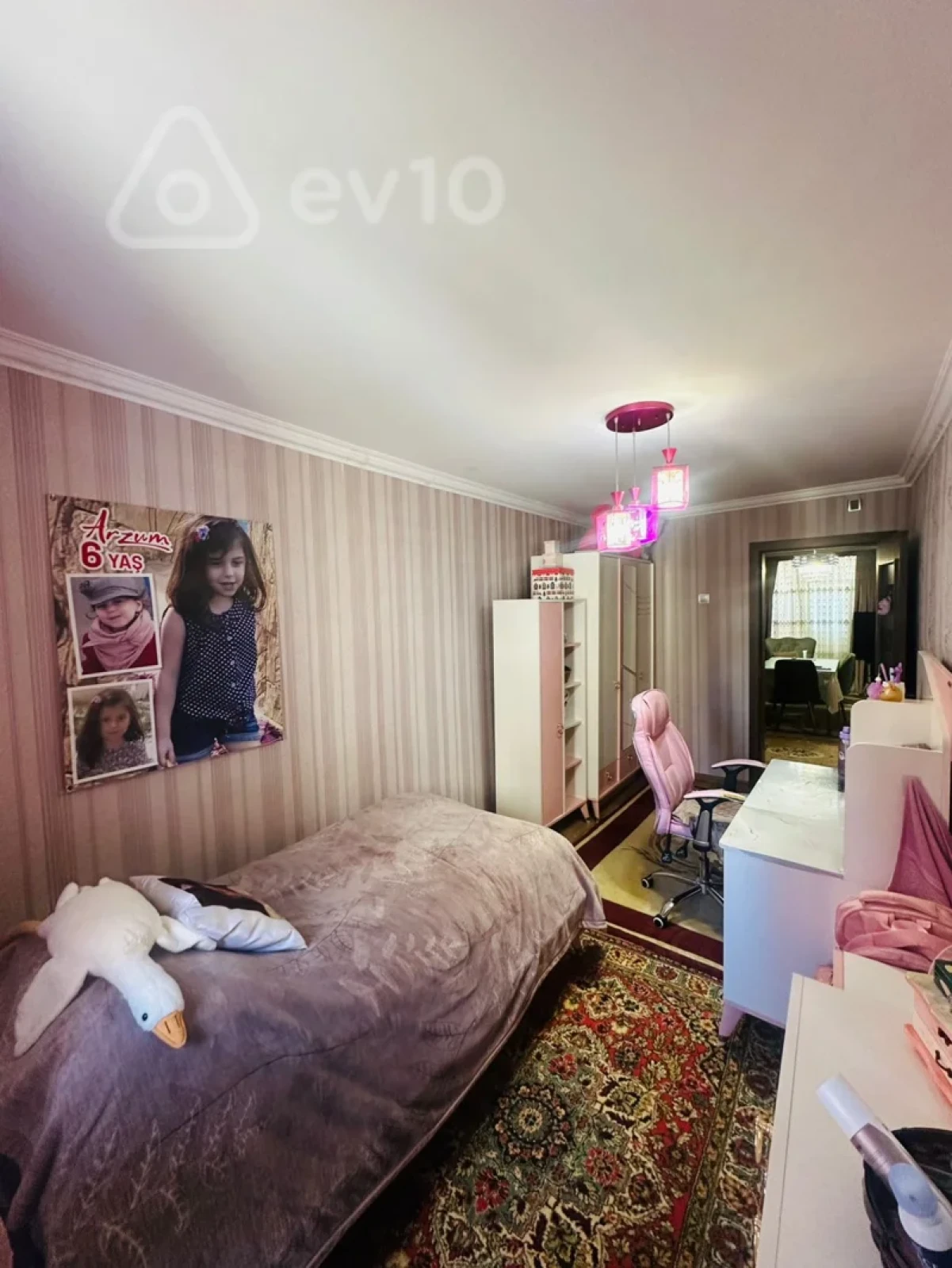 Satılır 3 otaqlı köhnə tikili 70 m²