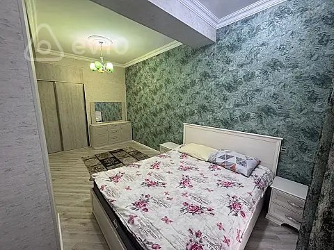 Kirayə verilir 3 otaqlı yeni tikili 80 m²