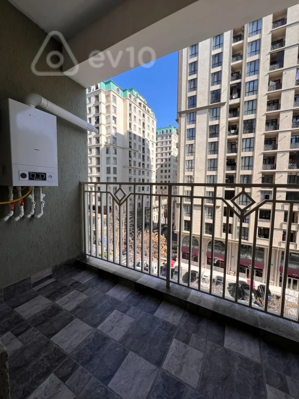 Satılır 2 otaqlı yeni tikili 57 m²