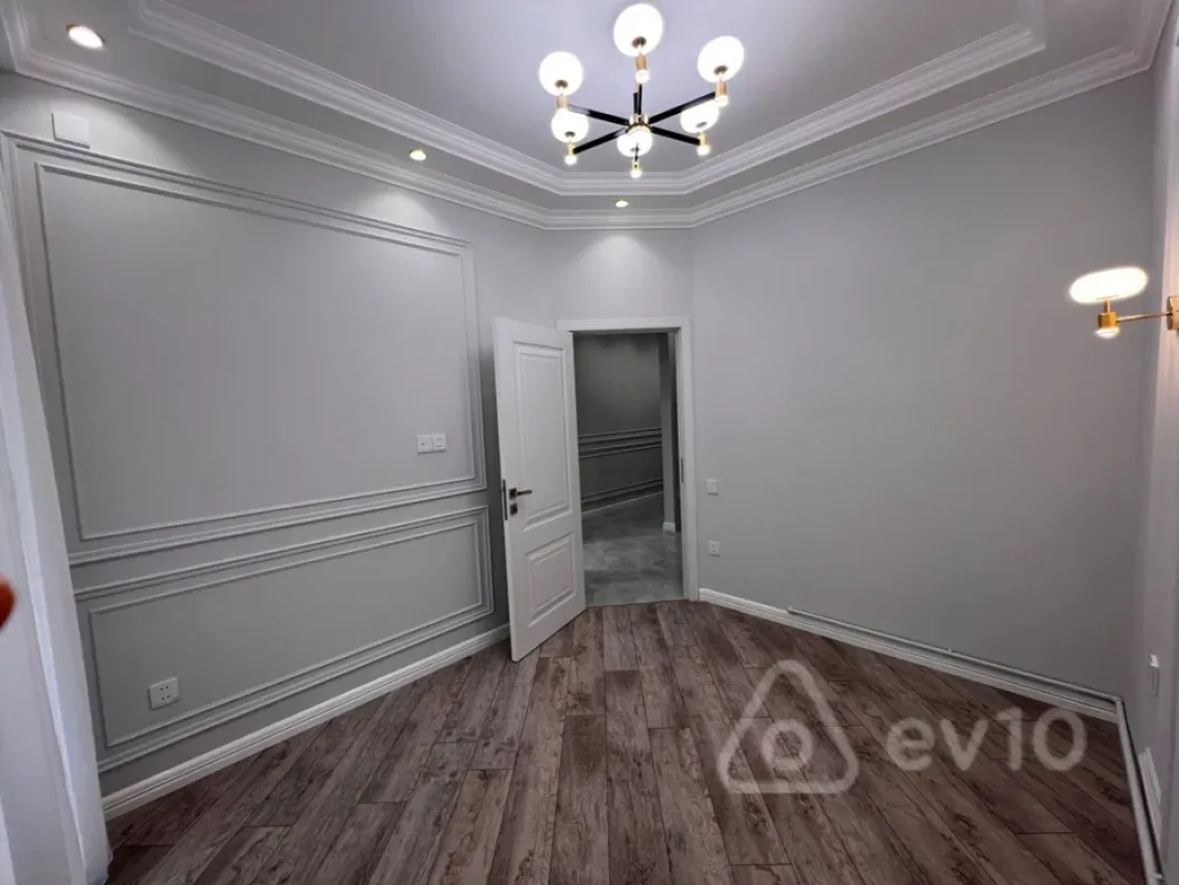 Satılır 2 otaqlı yeni tikili 57 m²