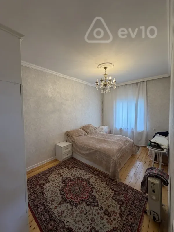 Satılır 4 otaqlı həyət evi 120 m²