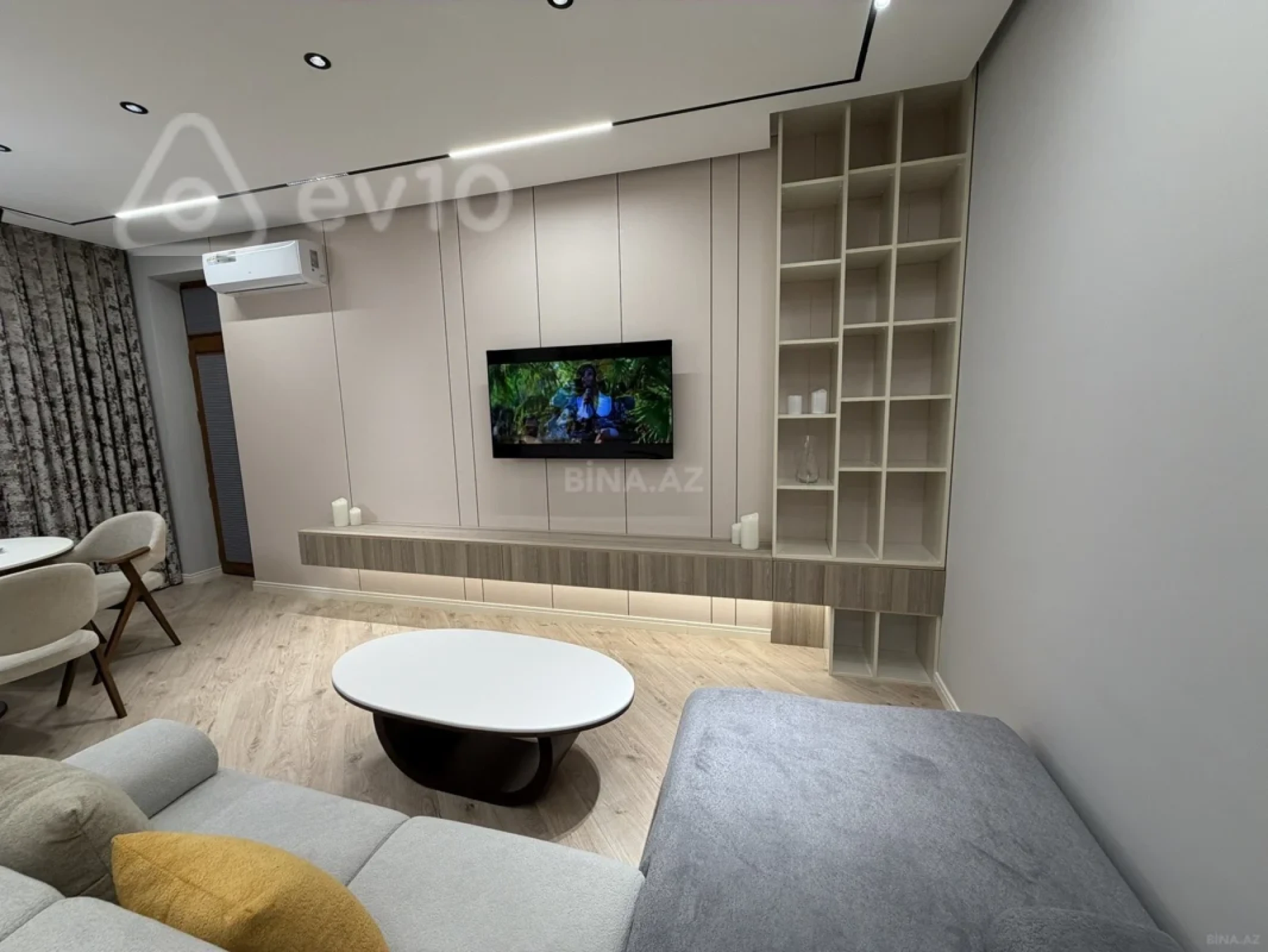 Kirayə verilir 4 otaqlı yeni tikili 220 m²