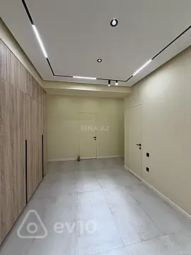 Kirayə verilir 4 otaqlı yeni tikili 220 m²