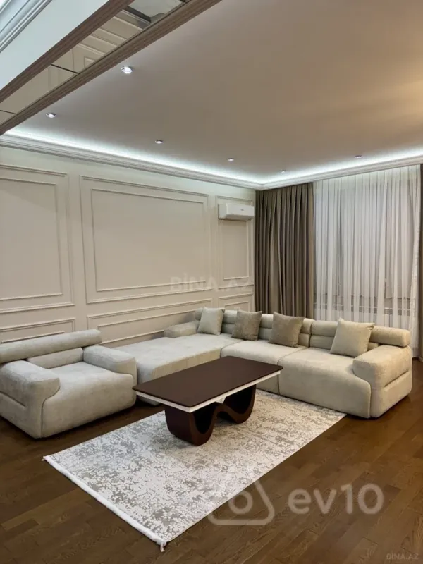 Kirayə verilir 4 otaqlı yeni tikili 220 m²