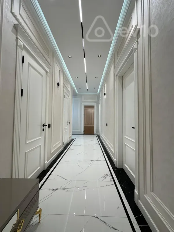 Kirayə verilir 3 otaqlı yeni tikili 170 m²