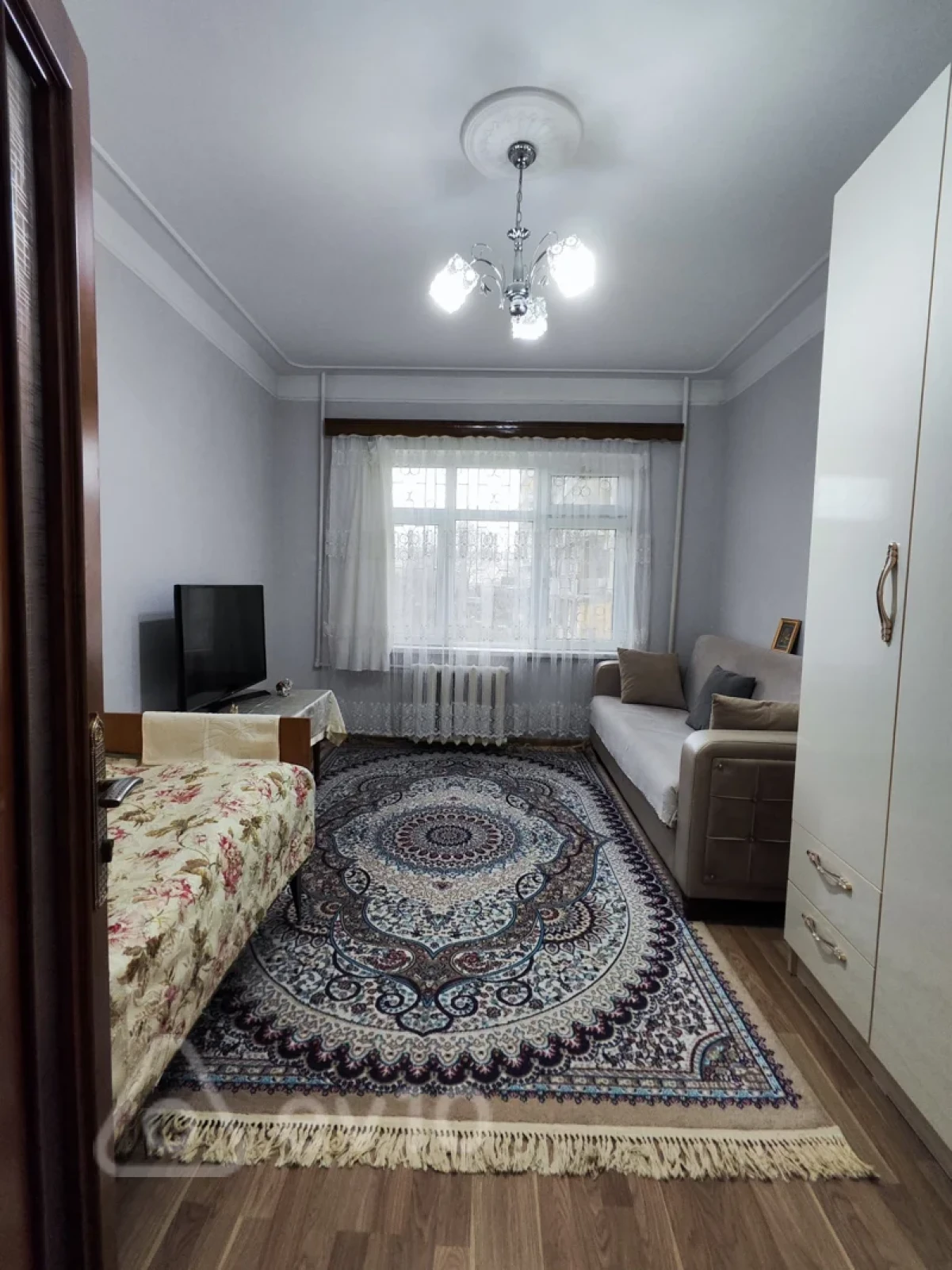 Satılır 3 otaqlı köhnə tikili 85 m²
