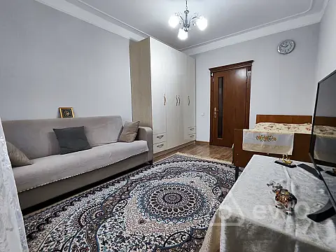 Satılır 3 otaqlı köhnə tikili 85 m²