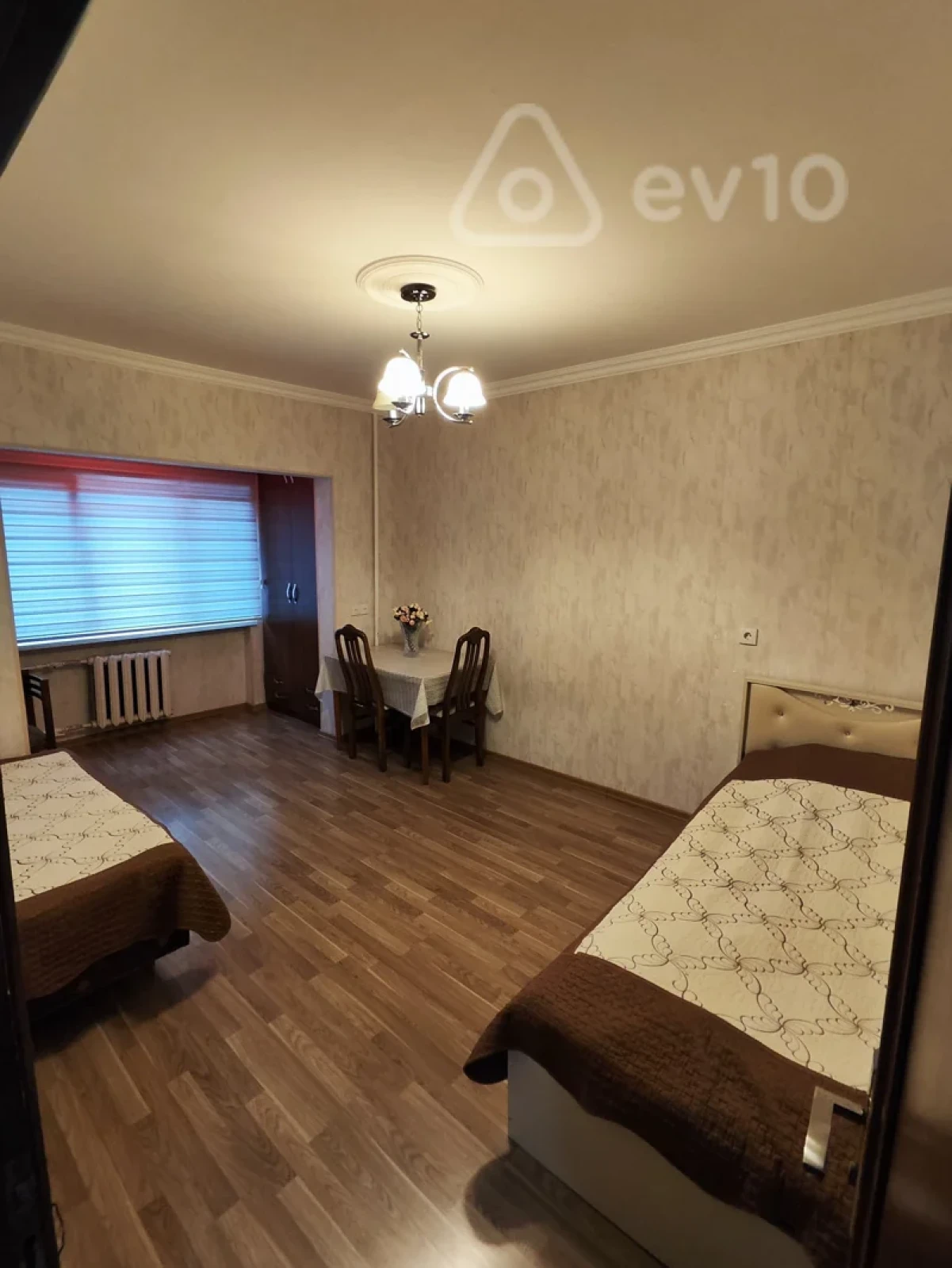 Satılır 3 otaqlı köhnə tikili 85 m²