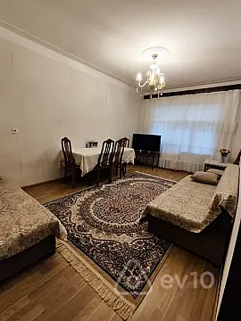 Satılır 3 otaqlı köhnə tikili 85 m²