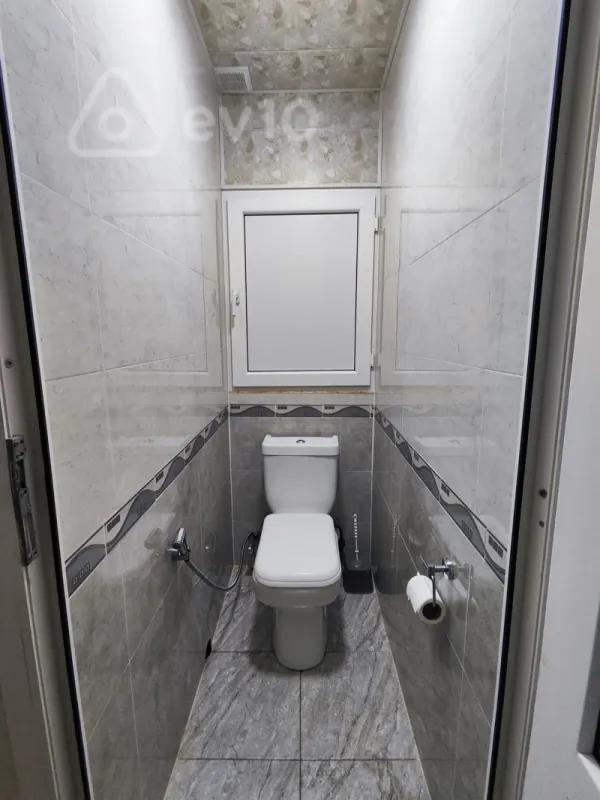 Satılır 3 otaqlı köhnə tikili 85 m²