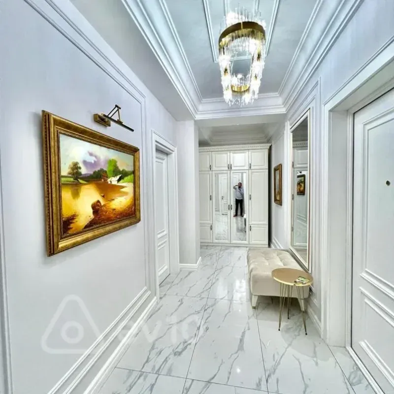 Kirayə verilir 2 otaqlı yeni tikili 85 m²