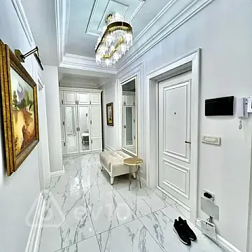 Kirayə verilir 2 otaqlı yeni tikili 85 m²