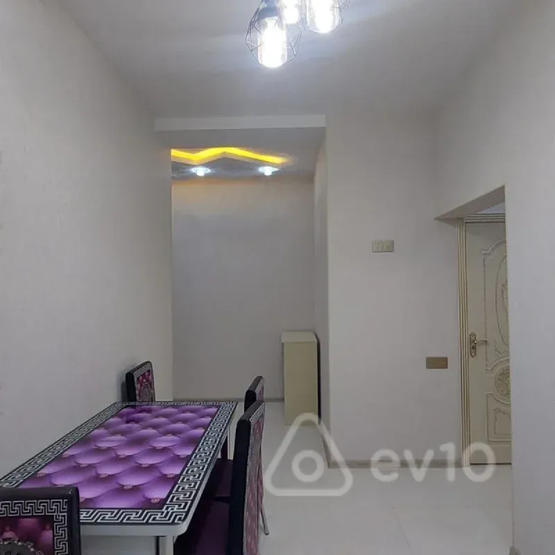 Kirayə verilir 2 otaqlı yeni tikili 63 m²