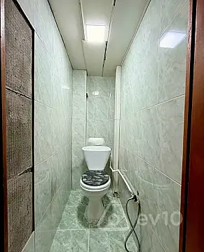 Satılır 2 otaqlı köhnə tikili 55 m²