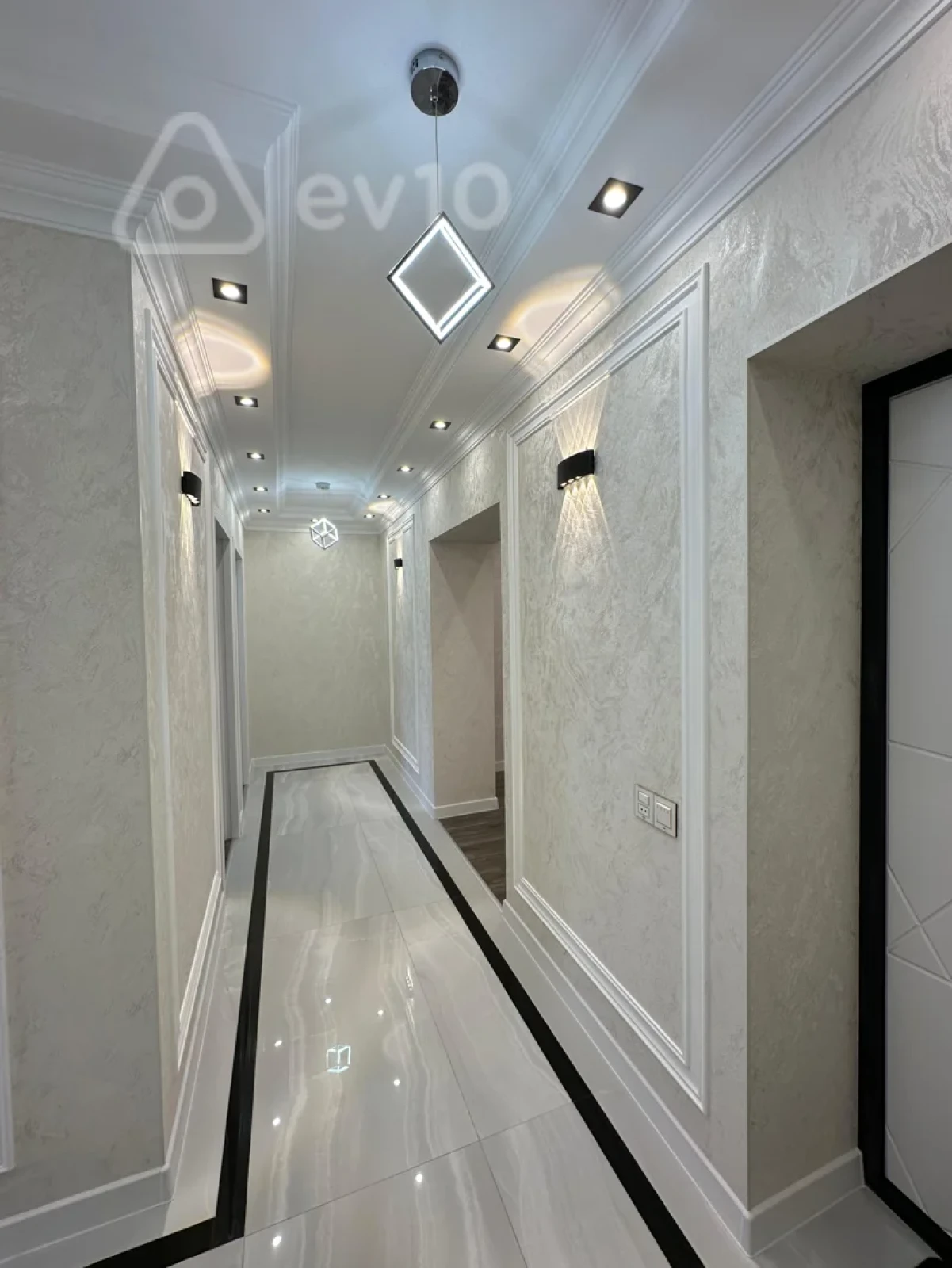 Kirayə verilir 3 otaqlı köhnə tikili 100 m²