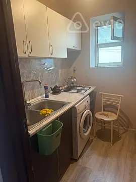 Kirayə verilir 1 otaqlı həyət evi 45 m²