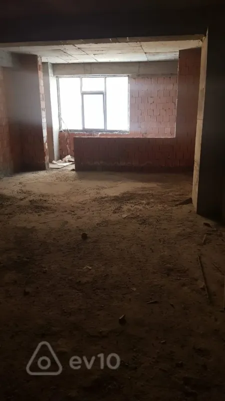 Satılır 1 otaqlı yeni tikili 73 m²