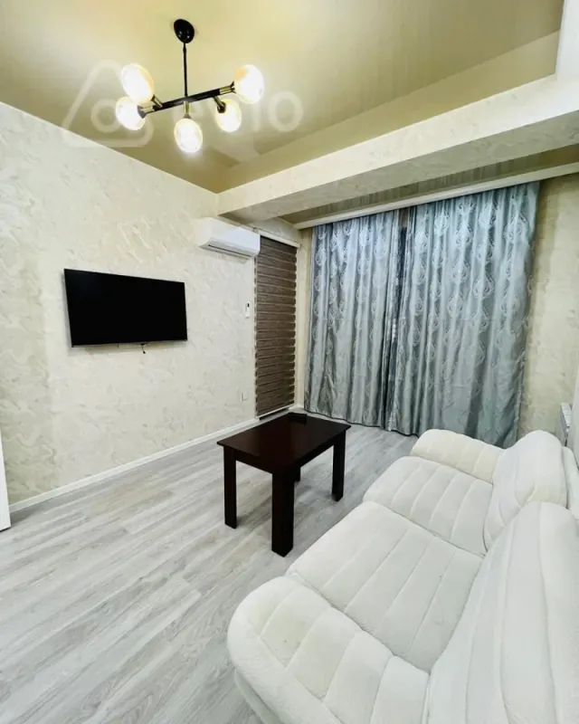 Kirayə verilir 2 otaqlı yeni tikili 55 m²
