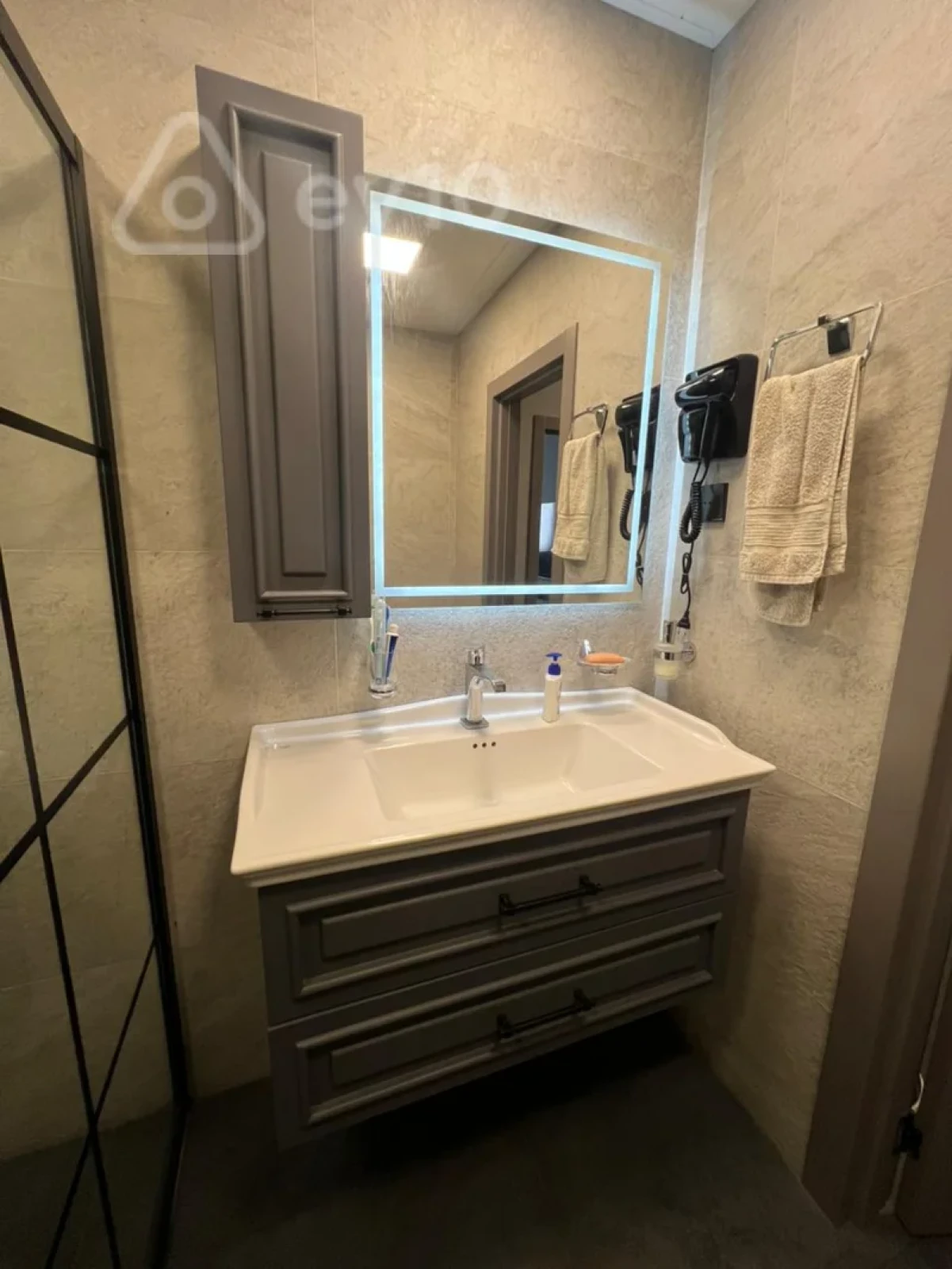 Satılır 2 otaqlı yeni tikili 46 m²