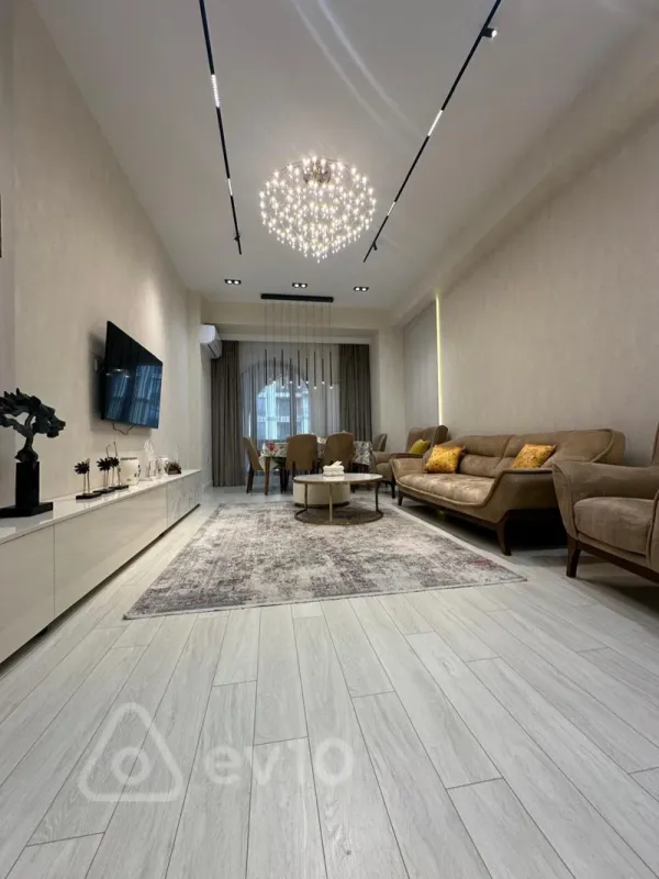 Satılır 3 otaqlı yeni tikili 110 m²