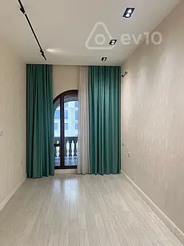 Satılır 3 otaqlı yeni tikili 110 m²