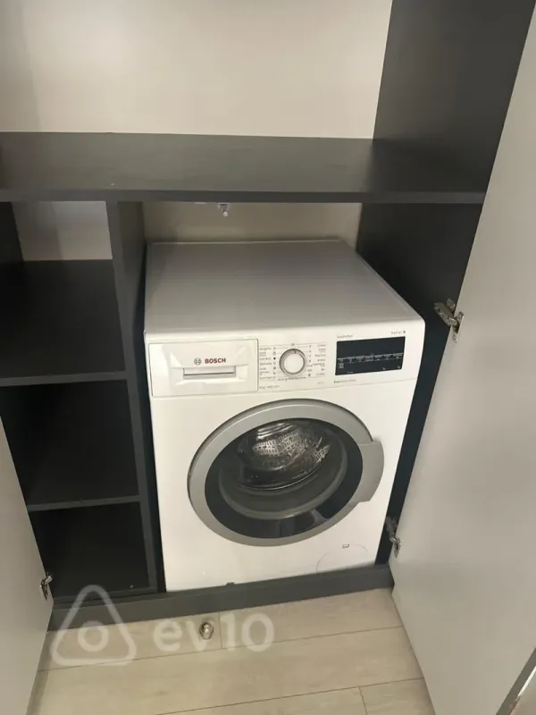 Satılır 3 otaqlı yeni tikili 110 m²