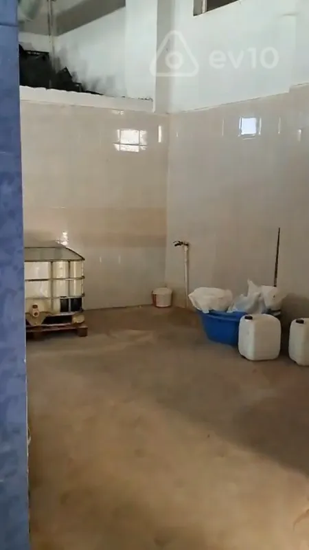 Kirayə verilir mənzil 1000 m²