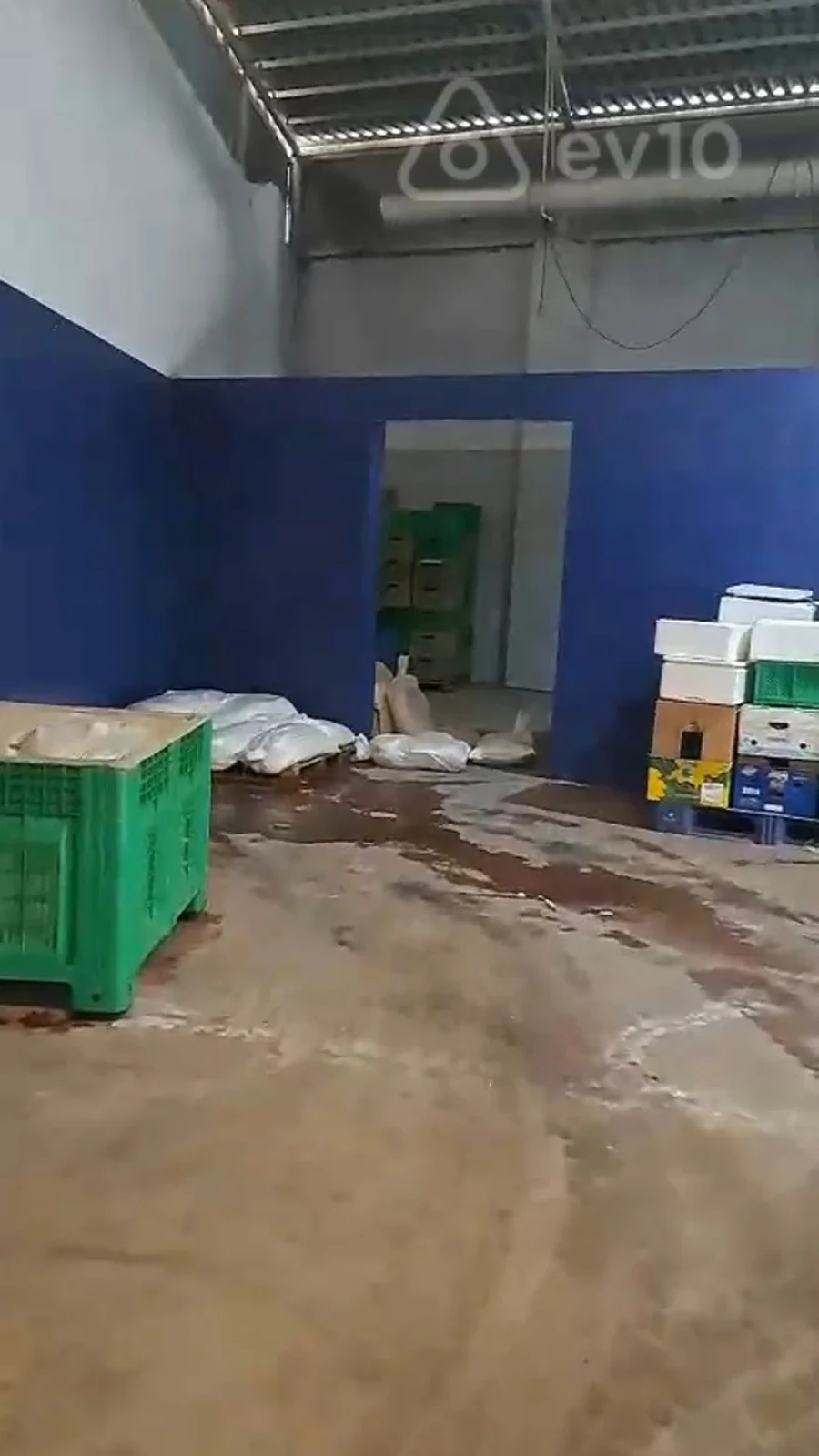 Kirayə verilir mənzil 1000 m²