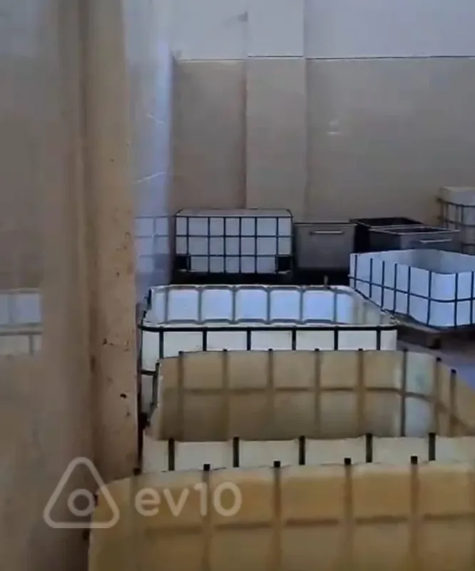 Kirayə verilir mənzil 1000 m²