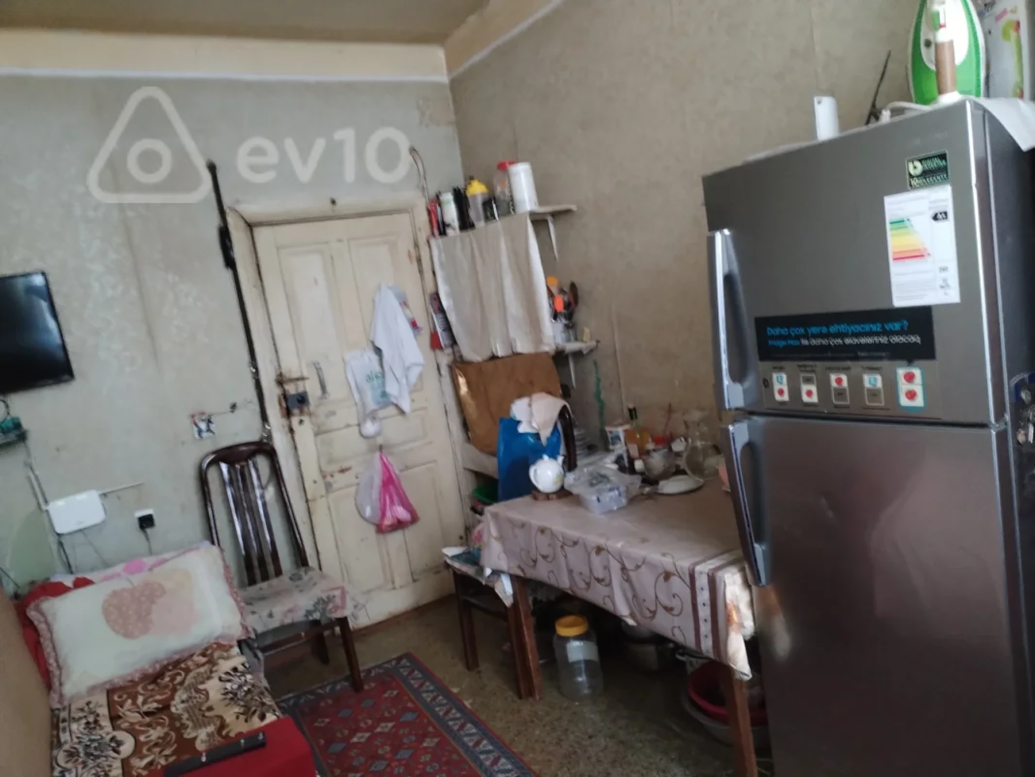 Satılır 1 otaqlı köhnə tikili 11 m²