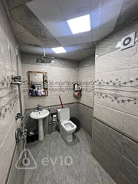 Satılır 2 otaqlı yeni tikili 60 m²