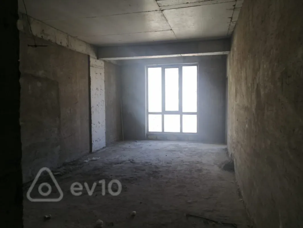 Satılır 4 otaqlı yeni tikili 176 m²