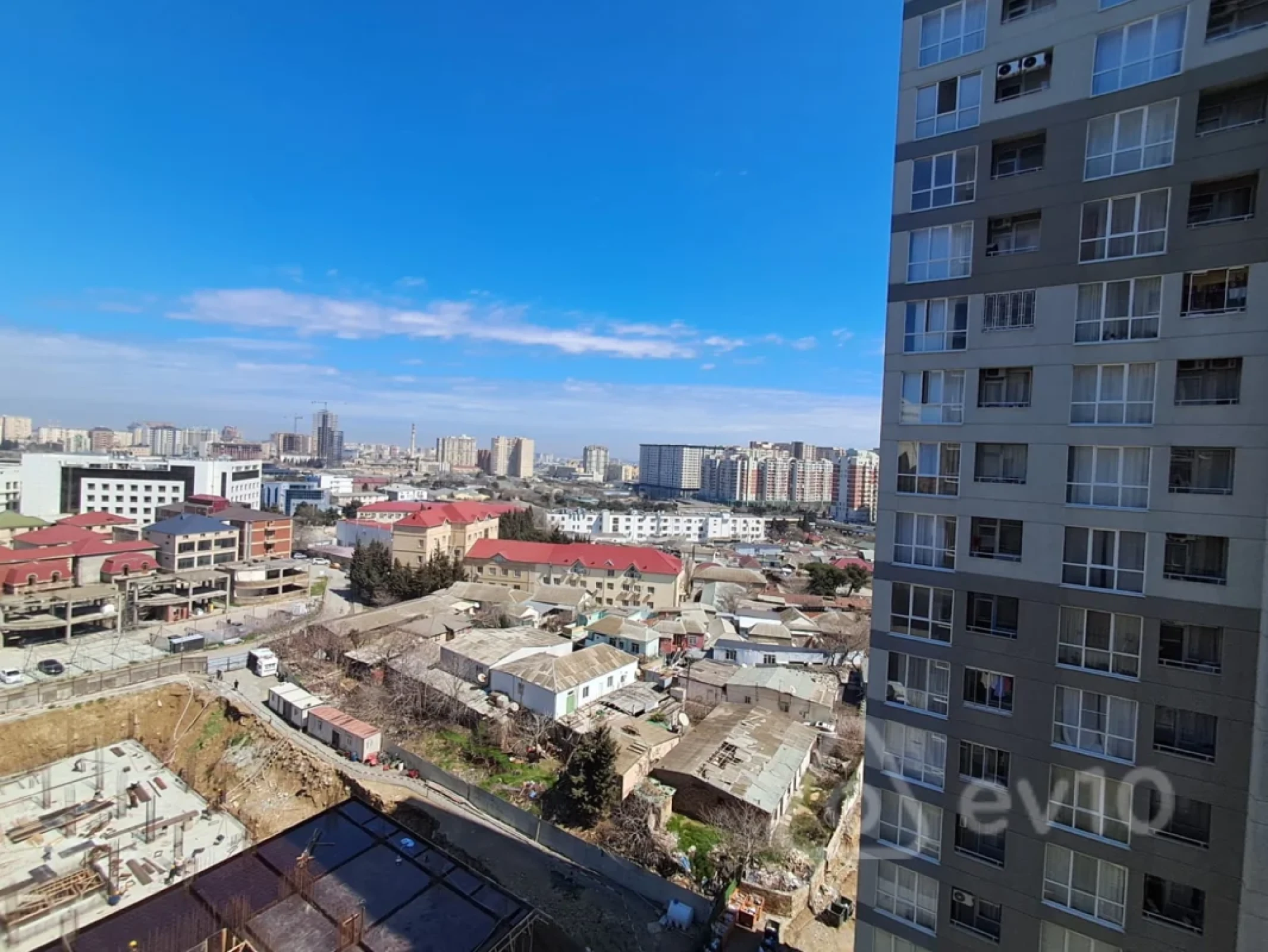 Satılır 2 otaqlı yeni tikili 50 m²