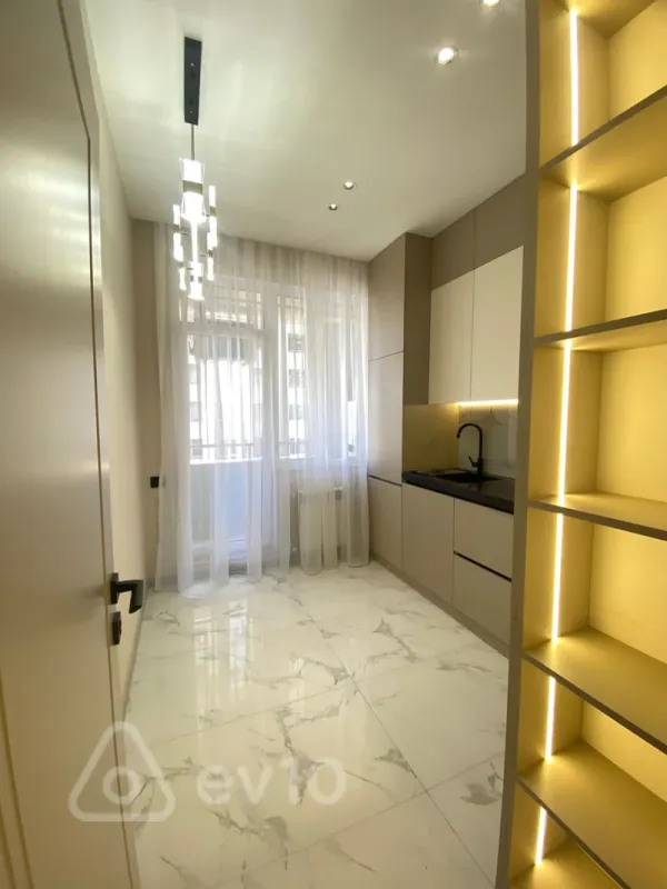 Satılır 2 otaqlı yeni tikili 50 m²