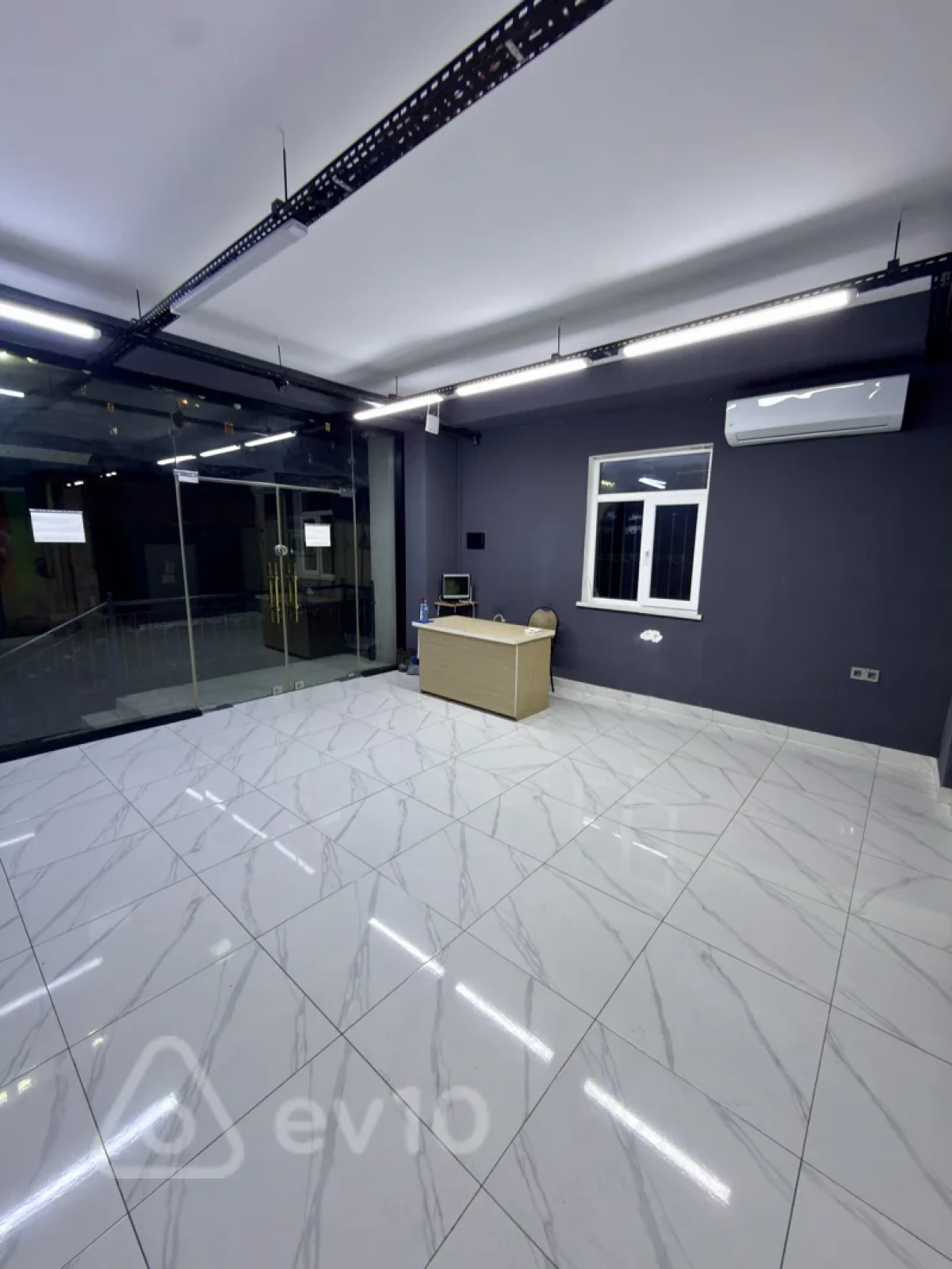 Kirayə verilir mənzil 70 m²