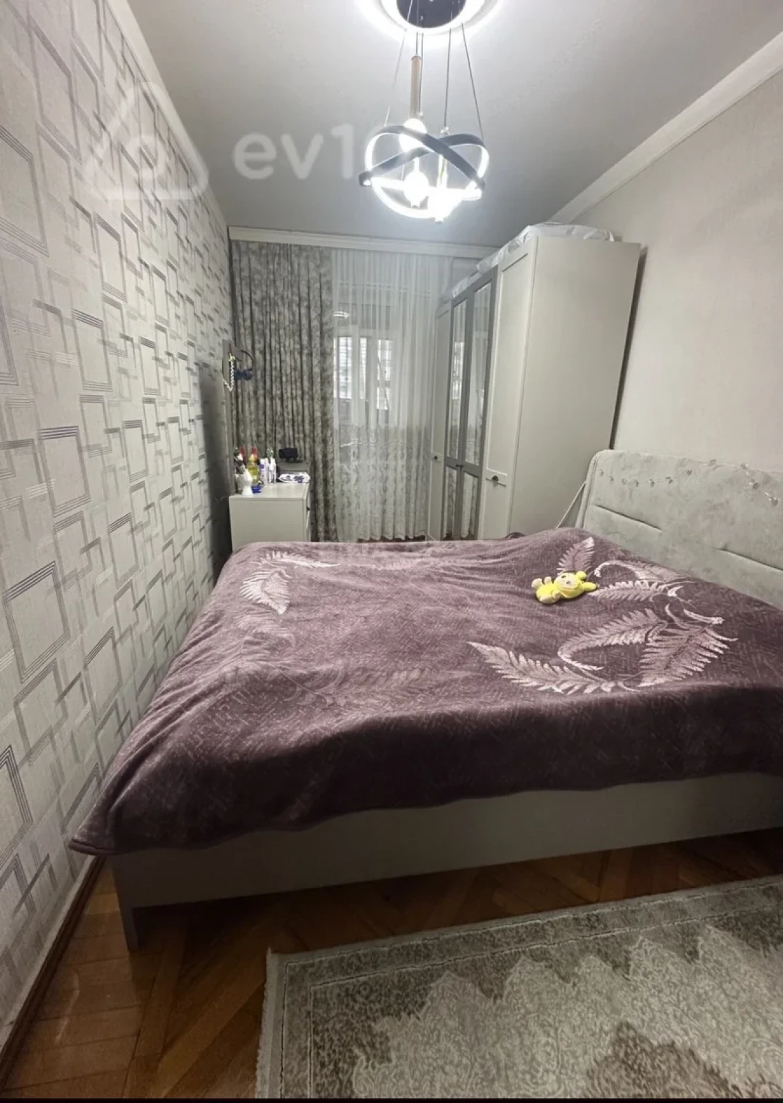 Satılır 3 otaqlı köhnə tikili 95 m²
