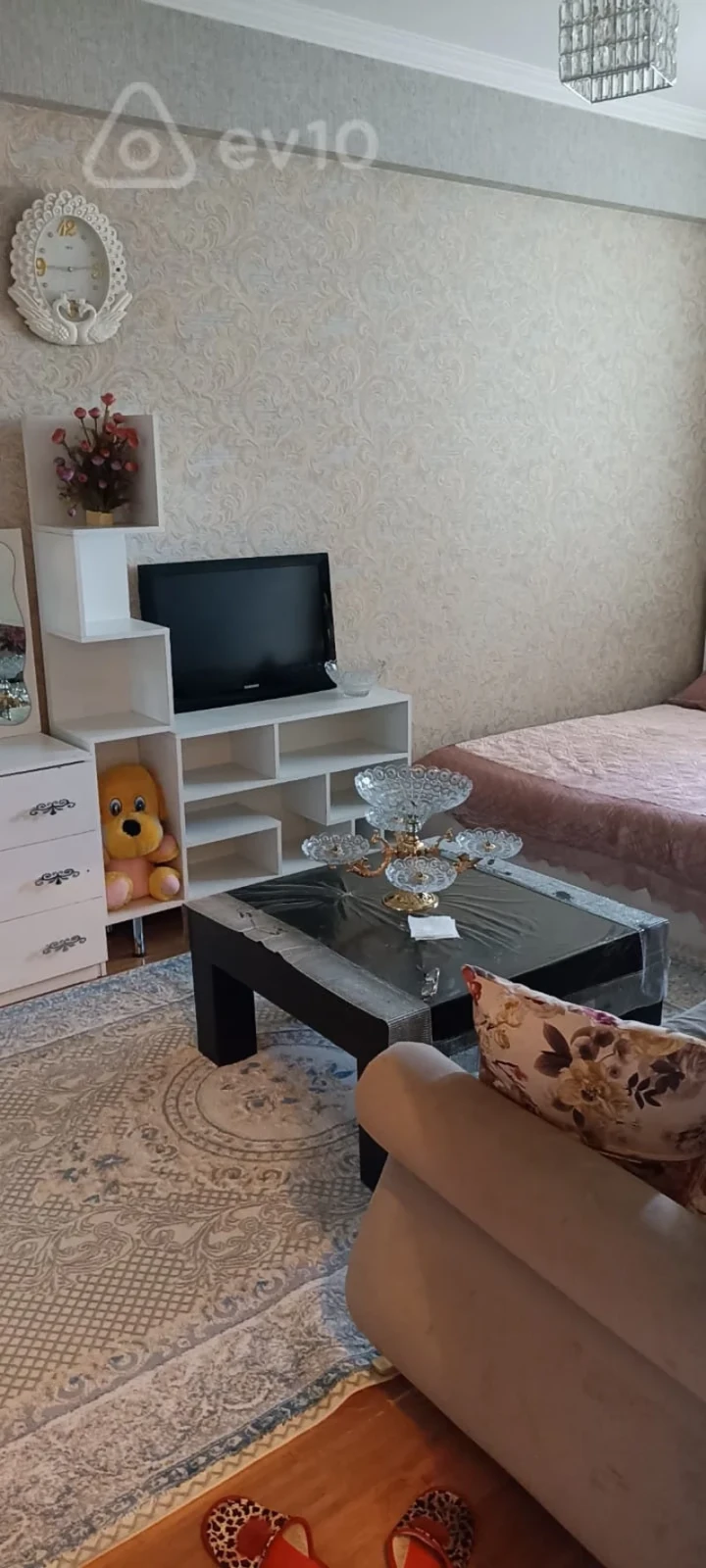 Kirayə verilir 2 otaqlı yeni tikili 50 m²