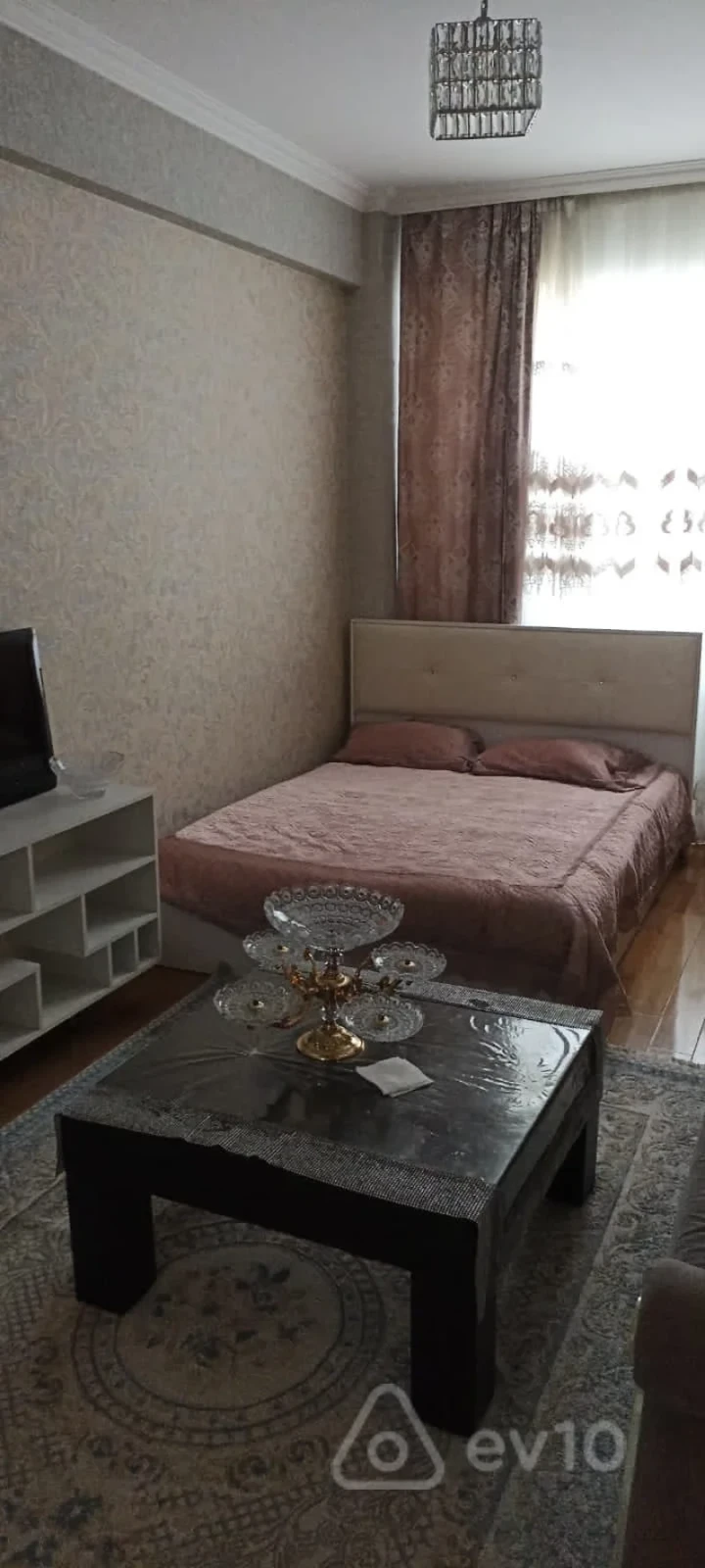 Kirayə verilir 2 otaqlı yeni tikili 50 m²
