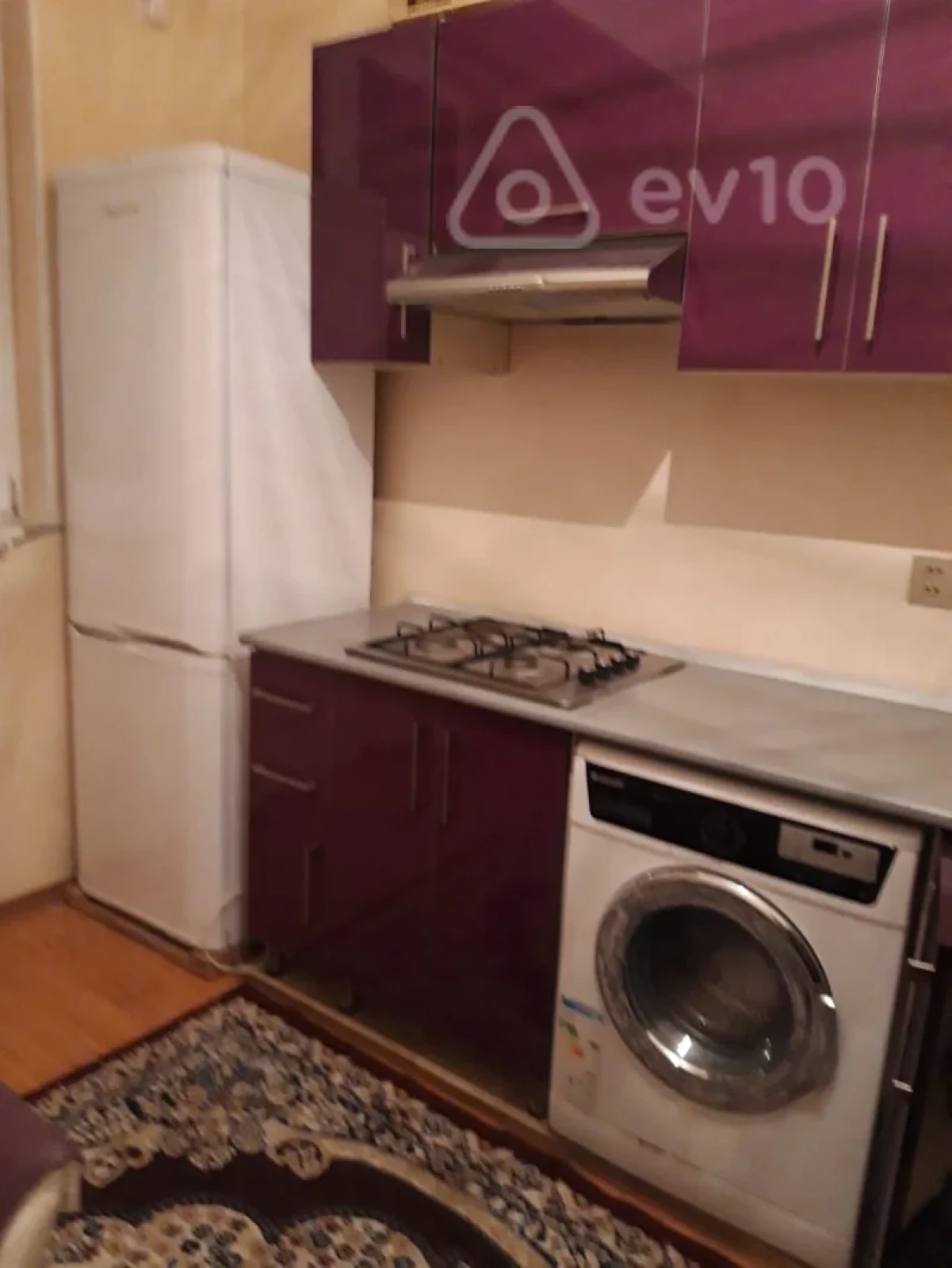 Kirayə verilir 2 otaqlı yeni tikili 50 m²