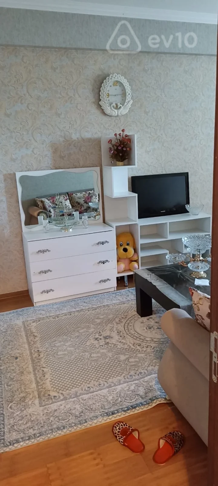 Kirayə verilir 2 otaqlı yeni tikili 50 m²
