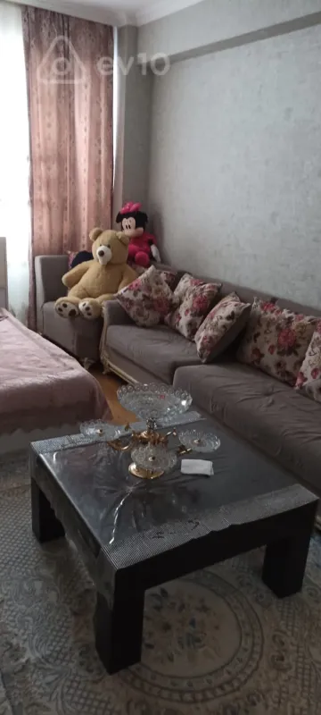 Kirayə verilir 2 otaqlı yeni tikili 50 m²