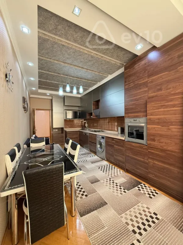 Satılır 3 otaqlı yeni tikili 146 m²